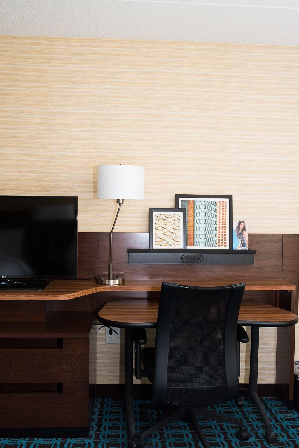 Fairfield Inn & Suites By Marriott Edmonton North Bagian luar foto
