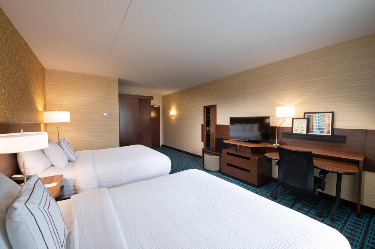 Fairfield Inn & Suites By Marriott Edmonton North Bagian luar foto